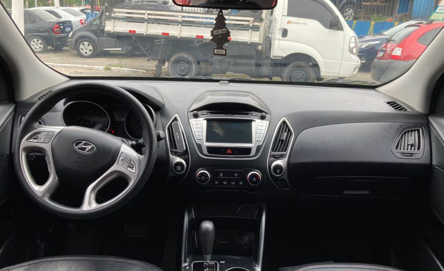 Hyundai ix35 GLS 2.0 2015 Automática.