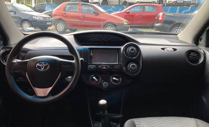 Toyota Etios X 1.5 2016 Completo.