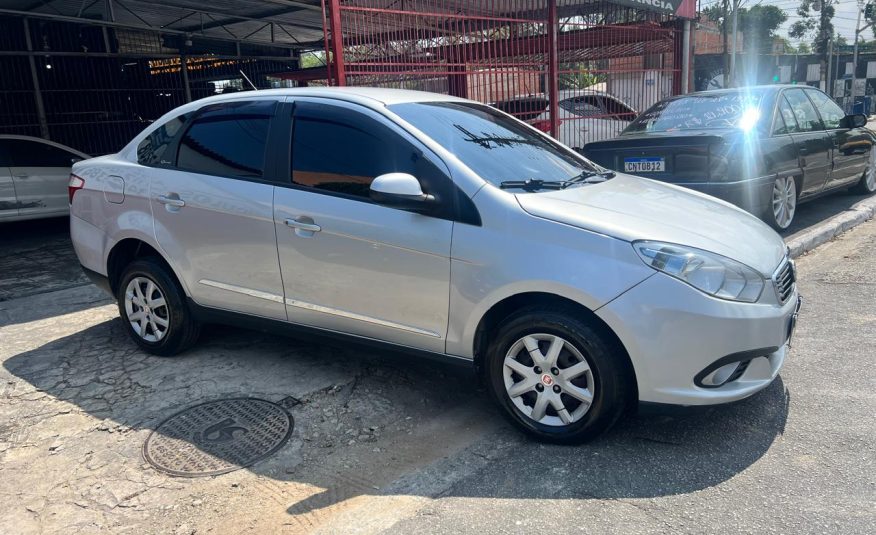 Fiat Grand Siena Attractive 1.4 2014 Completo.