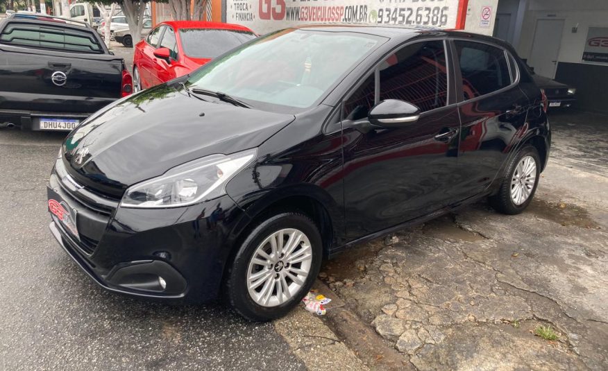 Peugeot 208 Active 1.2 2020.