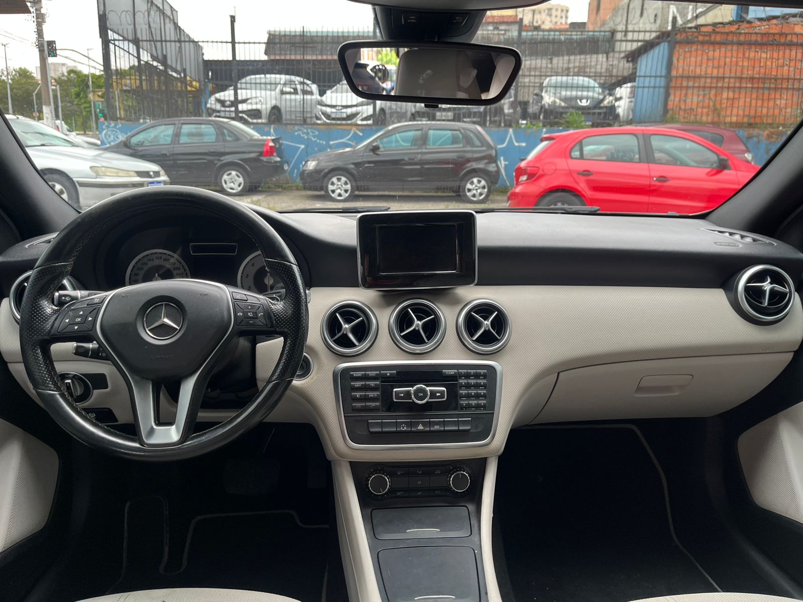 Mercedes-Benz Classe A 200 1.6 TB Style 2015 Aut.